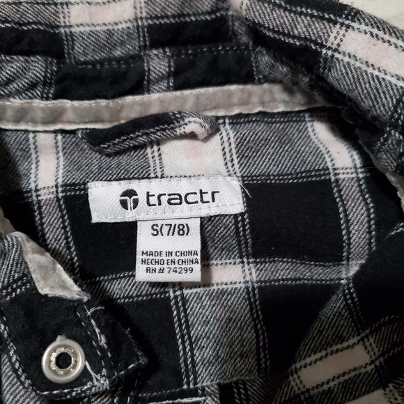 Tractr black white pink plaid top - Picture 3 of 4